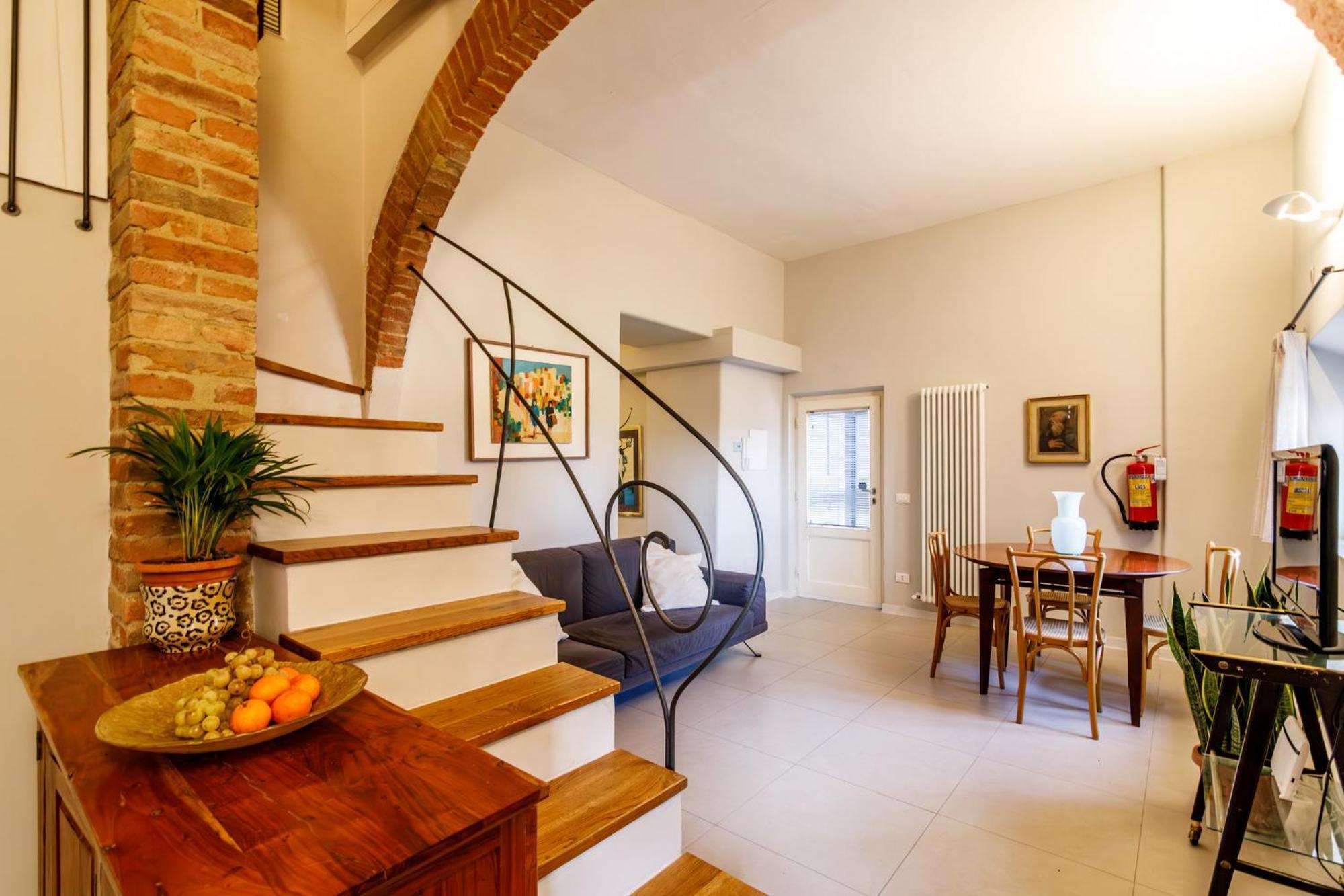 Porta Romana Elegant Apartments With Private Parking! Siena Dış mekan fotoğraf